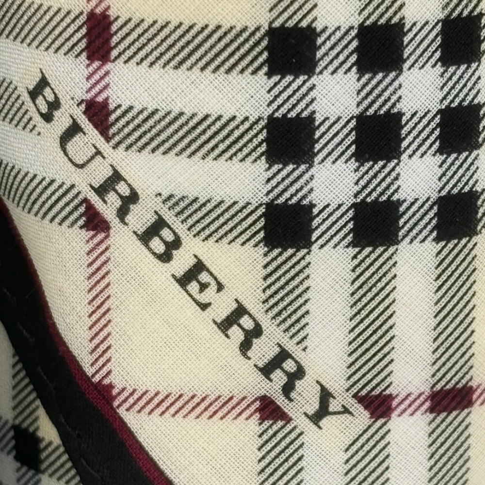 Burberry Nova Check Pouch Set - Picture 4 of 5